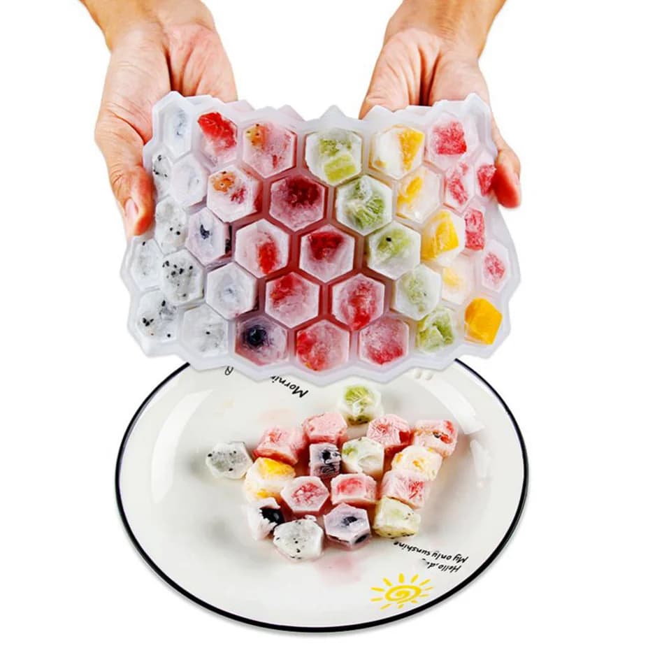 뚜껑이 있는 37칸 허니콤 아이스 큐브 트레이